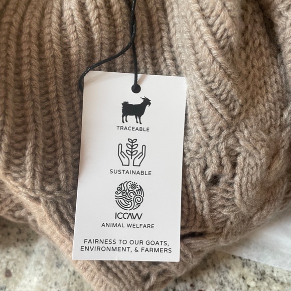 SYLVIE MOCK NECK CASHMERE SWEATER FROM NAKEDCASHMERE - Picture 7 of 9